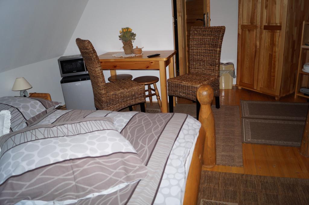 Apartamenty I Pokoje Rodzinne Чарна Гура Екстер'єр фото